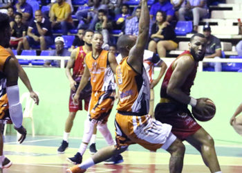 Quisqueya venció a Guaymate y está a un paso de la serie final