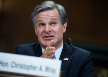 Director FBI: «Rusia trata de interferir en las próximas elecciones estadounidenses»