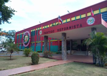 PRSC plantea reforma constitucional incluye habilitación Medina