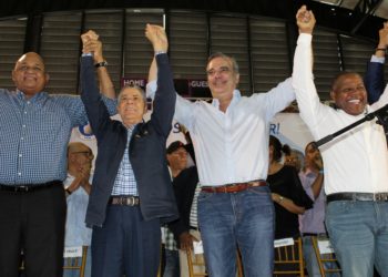 Adán Peguero se distancia de Hipólito; decide apoyar a Luis