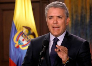 Gobierno colombiano lanza cacería contra miembros FARC; acusa a Maduro dar albergue a guerrilleros