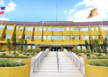 PLD Y PRM depositarán lista precandidatos a JCE