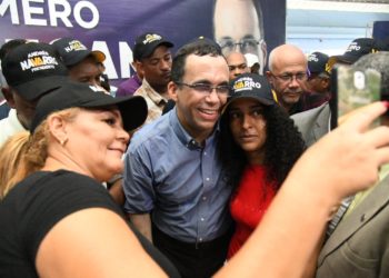 Navarro dará mayor apoyo mujer para garantizar su desarrollo