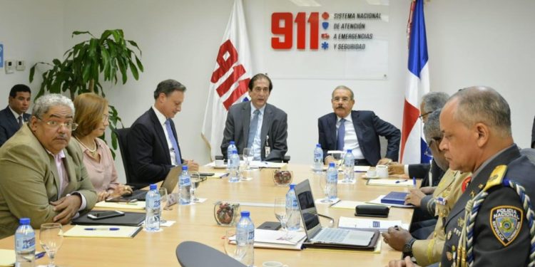 Medina conoce avances y desafíos del sistema 9-1-1