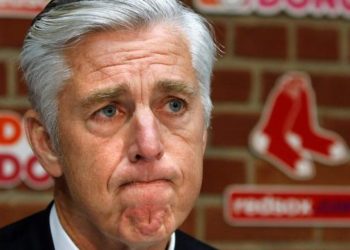 Boston despide a su presidente de operaciones