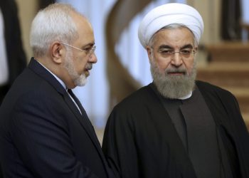 Irán insta EEUU abandonar política belicista tras despido John Bolton