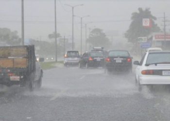 COE amplia a 23 provincias en alerta por aguaceros