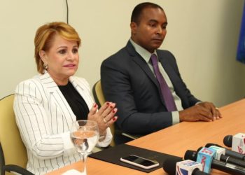 Lucía Medina gestiona incremento presupuesto recinto UASD-San Juan
