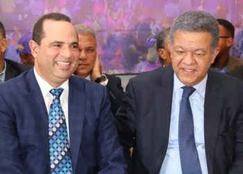 Leonel Fernández: «El domingo se debatirá si el destino de RD lo decide el dinero o la fuerza del pueblo»