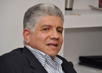 Estrella sería candidato senador PRM en Santiago