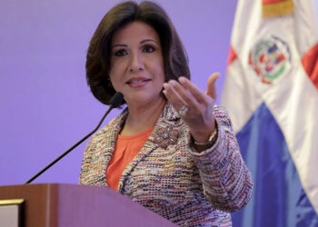 Margarita abandona indefinición y decide apoyar Leonel; pide a población votar por él