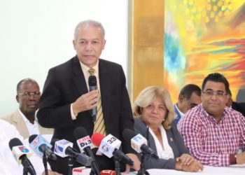Renuncian otros 22 miembros CC; denuncia cúpula petulante y rancia tiene secuestrado PLD