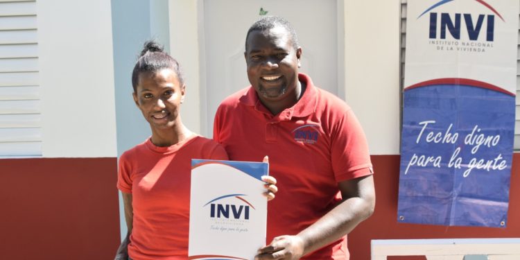 INVI entrega vivienda a atleta de alto rendimiento