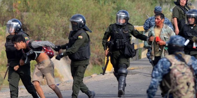 Cinco indígenas muertos durante protestas en Bolivia