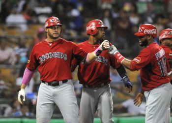 Escogido vence 2-1 las Estrellas