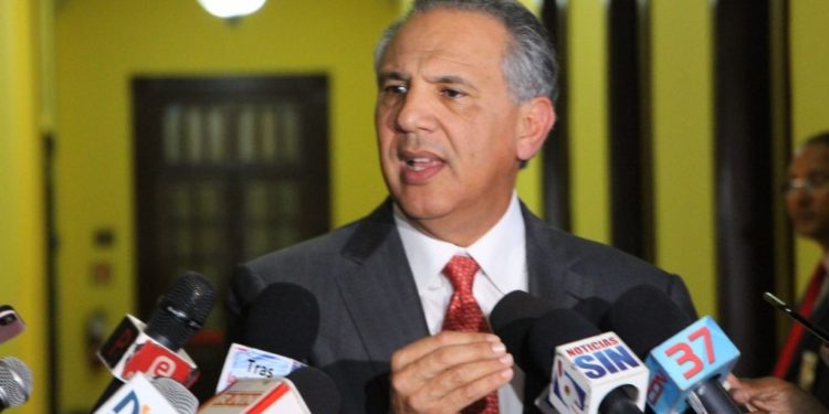 Gobierno anuncia pago regalía; asegura dinamizará economía