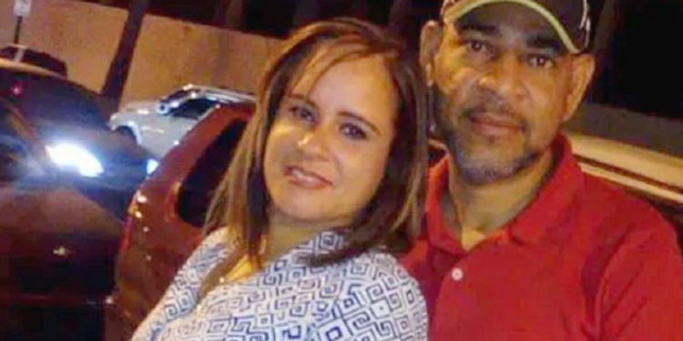 Mujer muere asesinada por su esposo en Pedro Brand