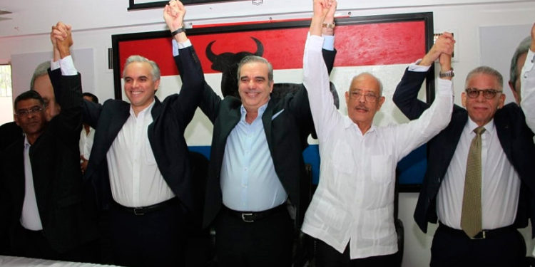 Partido proclamó a Abinader evita comentar acuerdo electoral entre PRM y Fuerza del Pueblo