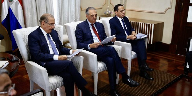 Danilo Medina pasa balance construcción de escuelas, liceos, politécnicos y estancias infantiles