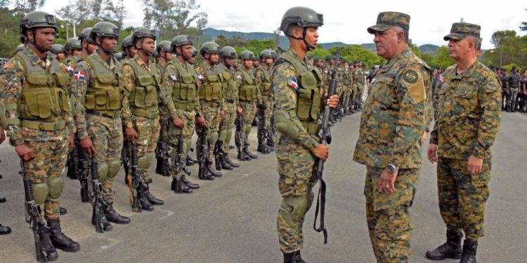 Ministerio de Defensa aumenta tropas en frontera