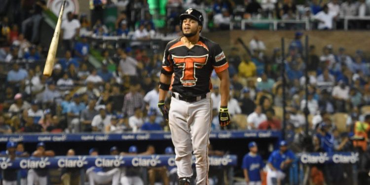 Toros igualan serie final
