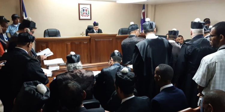 TSA suspende resolución JCE dispone orden partidos en boleta electoral