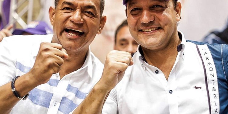 Abel y Valentín: “Oposición nada tiene que buscar en Santiago”
