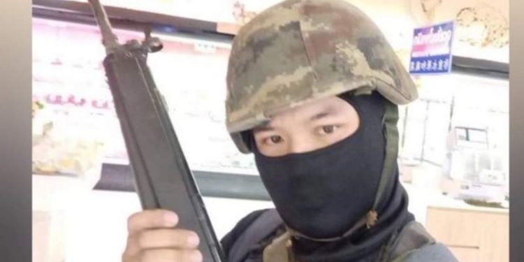 Un soldado mata al menos 20 personas en un centro comercial de Tailandia