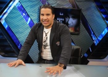 PN apresa numerólogo Cristián Casablanca tras tirar televisor a la calle