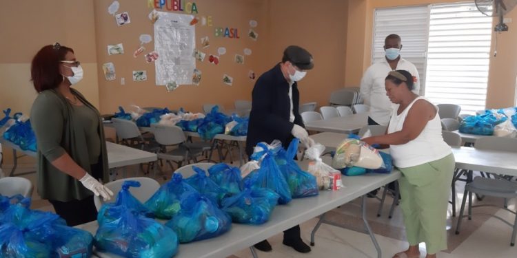 Educación inicia segunda etapa entrega kits de alimentos crudos a estudiantes
