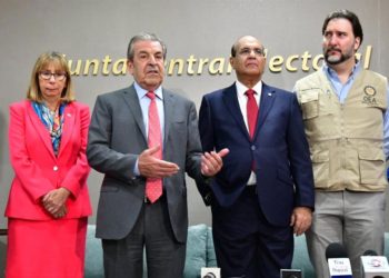 Miembros Comité Político piden OEA rendir informe antes elecciones mayo