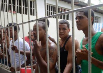 Colegio de Abogados pide descongestionar cárceles por coronavirus