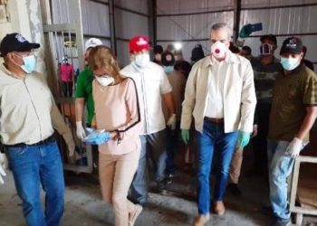 Abinader inicia operativo entrega alimentos