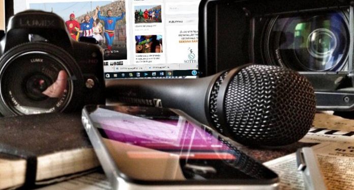 Abinader promete impulsar política de protección social para periodistas