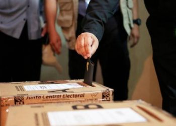 Gobierno español: «Viabilidad voto presencial no se puede confirmar en estos momentos»
