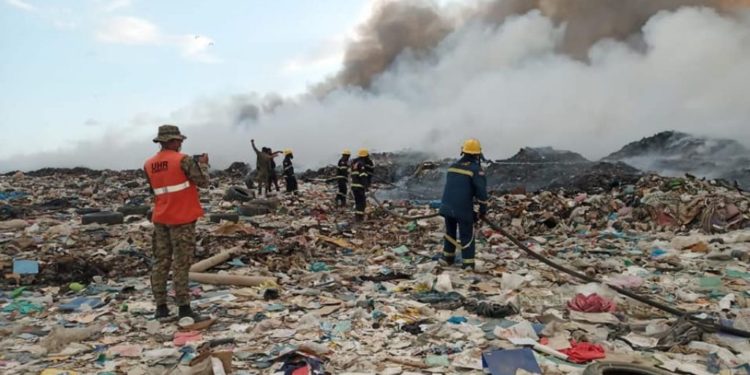 Procuraduría Medio Ambiente investiga causas provocaron incendio vertedero Duquesa