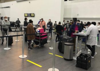 Llegan 125 dominicanos varados México, Japón y Brasil