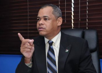 Pastor Fidel Lorenzo censura ataques Roberto Fulcar a evangélicos