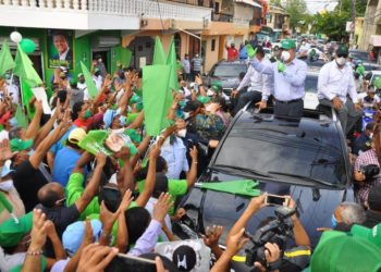 Leonel Fernández a Danilo Medina: es tarde para ablandar habichuelas