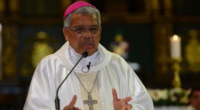 Monseñor Francisco Ozoria plantea cuarentena contener coronavirus