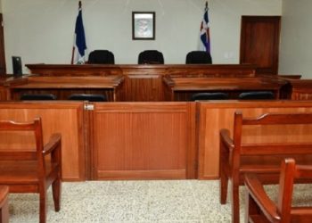 Colegio de Abogados califica irreal y parcial apertura tribunales