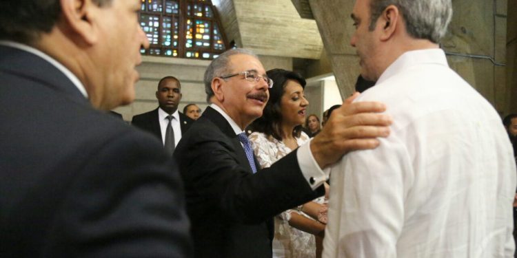 Presidente Medina felicita Abinader