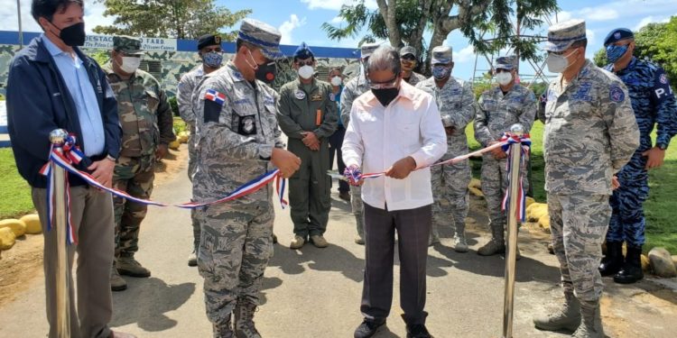 Departamento Aeroportuario inaugura verja perimetral aeródromo de Dajabón