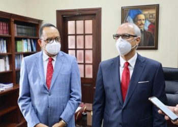 Nuevo consultor jurídico Poder Ejecutivo asume