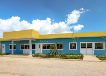 SNS y Grupo Estrella inauguran centro atención primaria