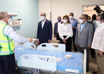 Presidente Abinader visita Ciudad Sanitaria