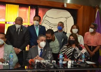 Diputados PLD rechazan denuncias contra gobierno Danilo Medina
