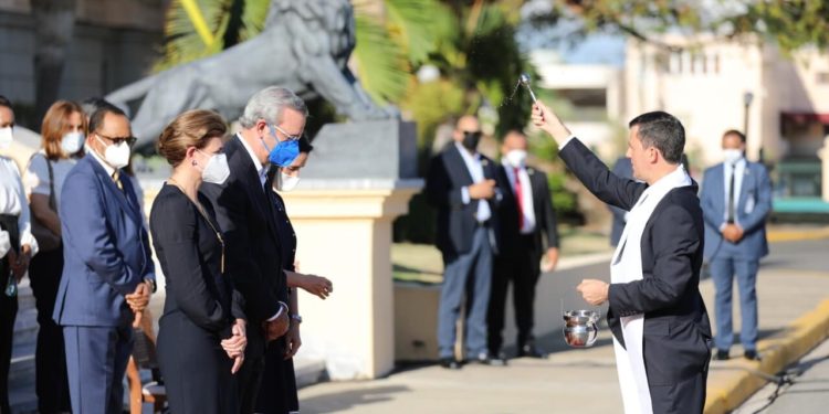 Presidente Abinader encabeza acto bendición gestión presidencial