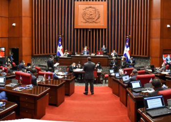 Senado conforma comisión escogerá miembros JCE