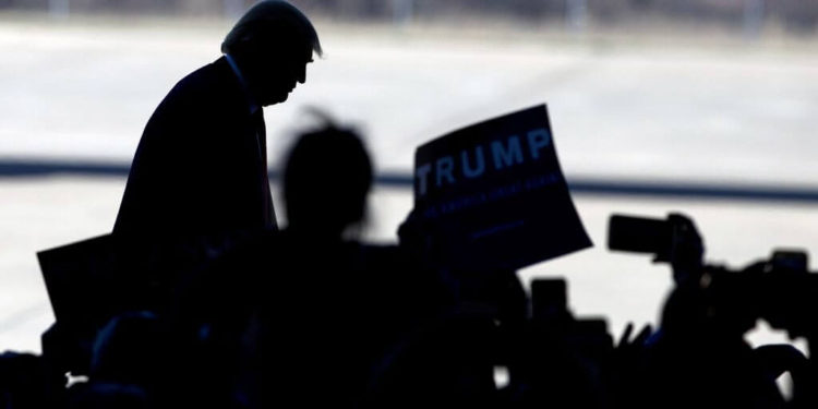 Presidente Trump podría encarar juicio por fraude